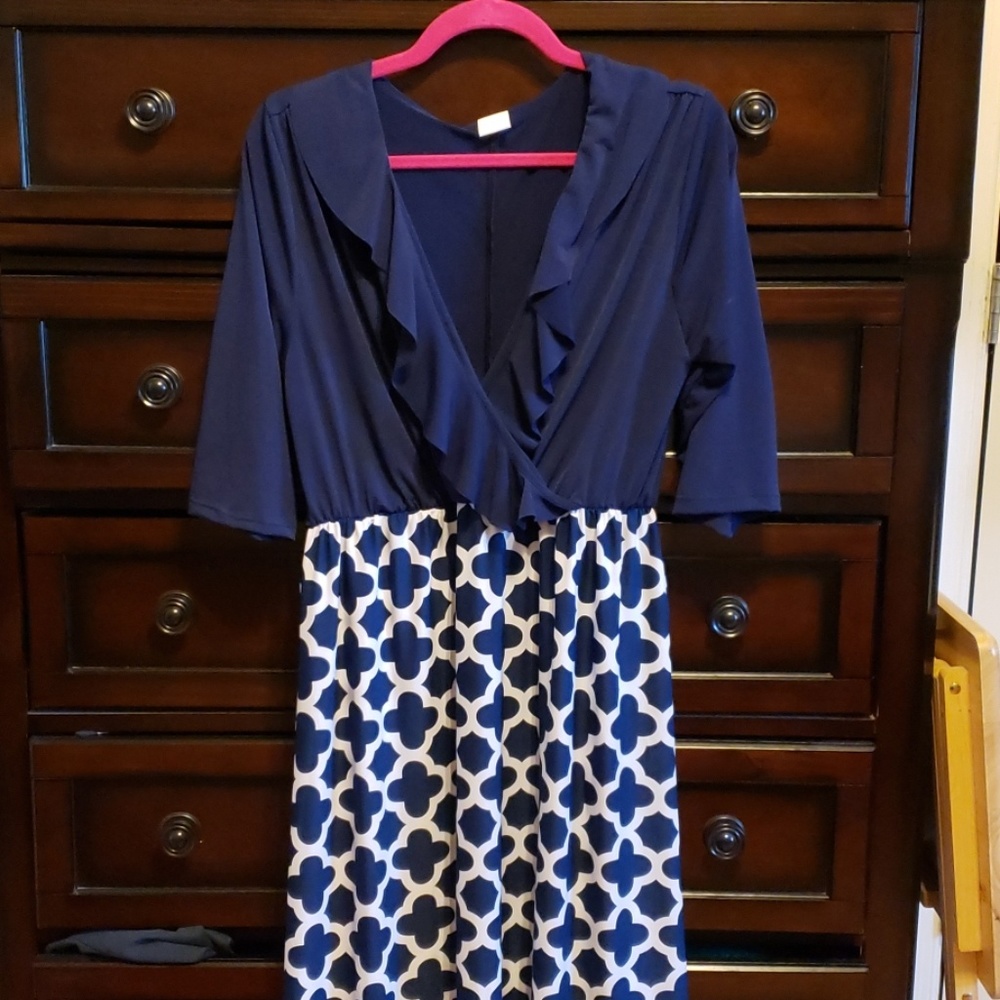Navy and white dress - Picture 3 of 3